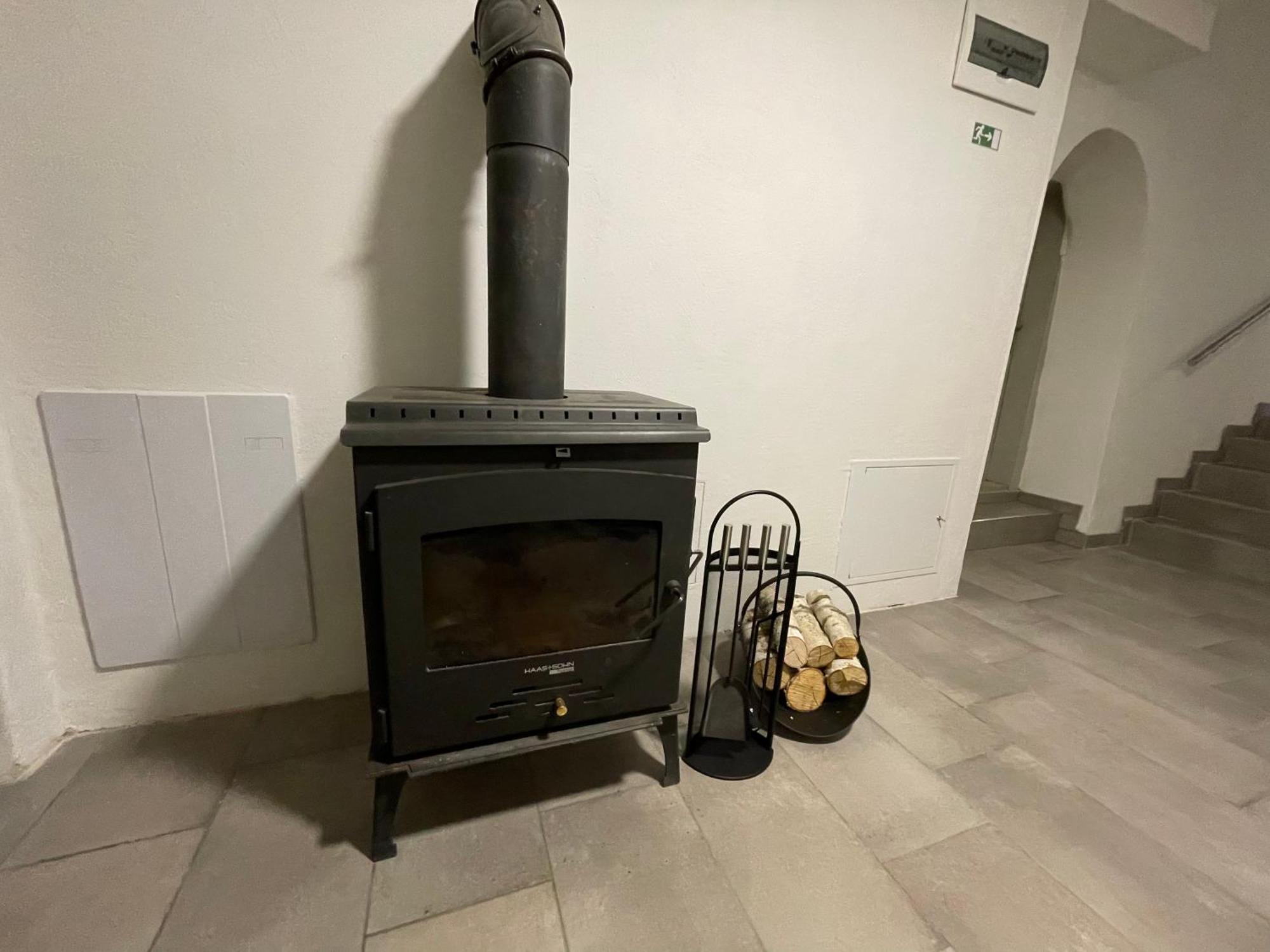בית הארחה ורבוב 	Zu Hause מראה חיצוני תמונה